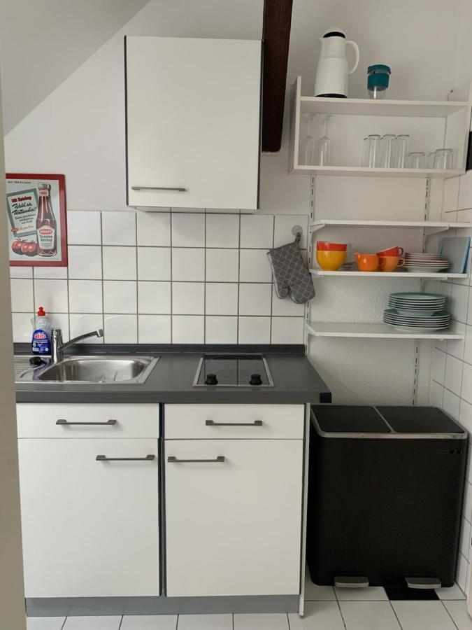 Kleines Apartment In Moenchengladbach-Neuwerk Exterior foto